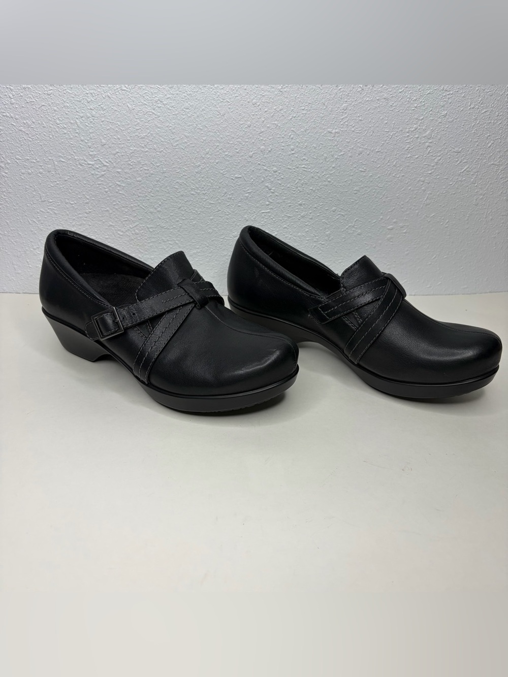 ABEO Jill Dress Shoe Black Leather Slip On Women's Size 7 M